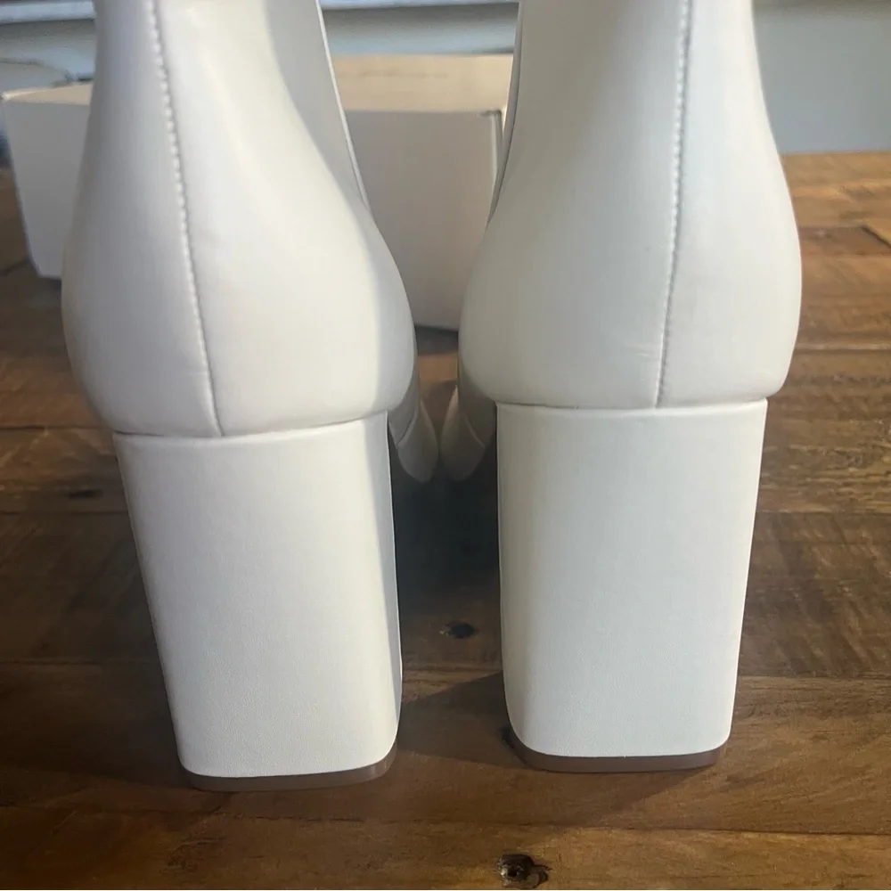 Marc Fisher Nebula Square Toe Bootie Size 9 - Picture 4 of 9